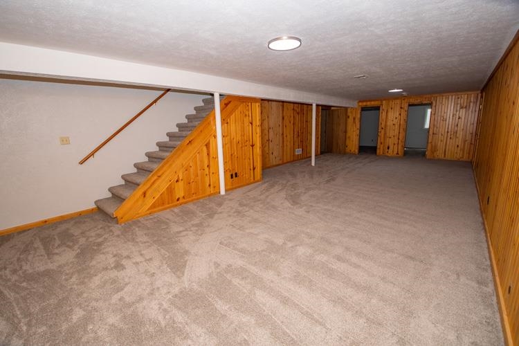 26129 Edison Road South Bend, IN 46628 - Photo 25 of 36