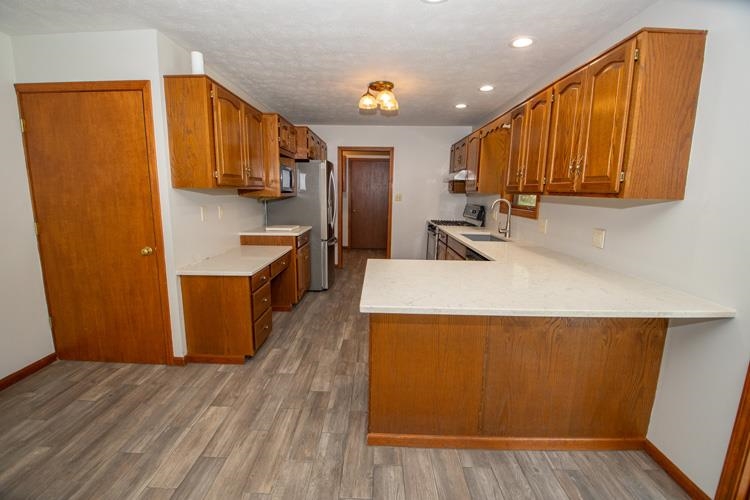 26129 Edison Road South Bend, IN 46628 - Photo 9 of 36