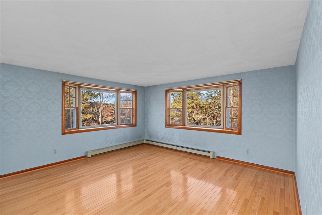 22 Long Boat Road Bourne, MA 02532 - Photo 14 of 36