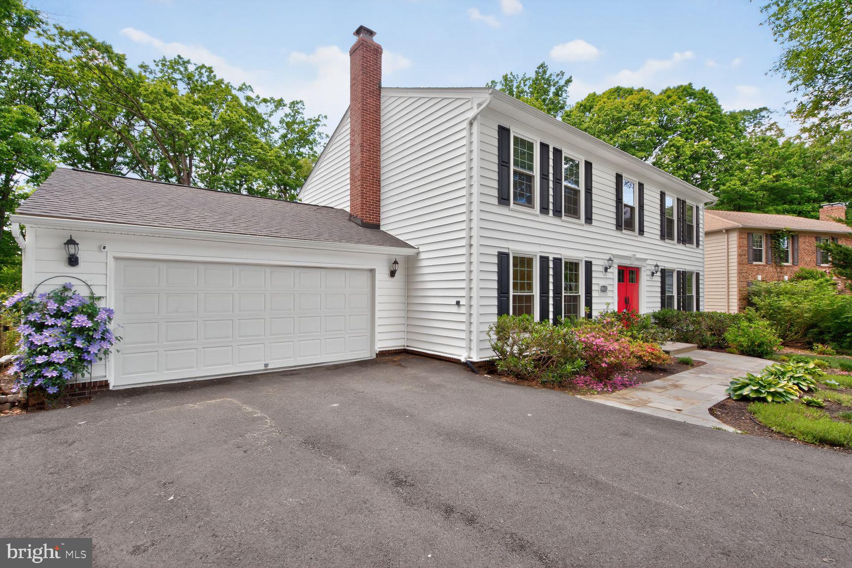 2497 Freetown Drive Reston, VA 20191 - Photo 3 of 35