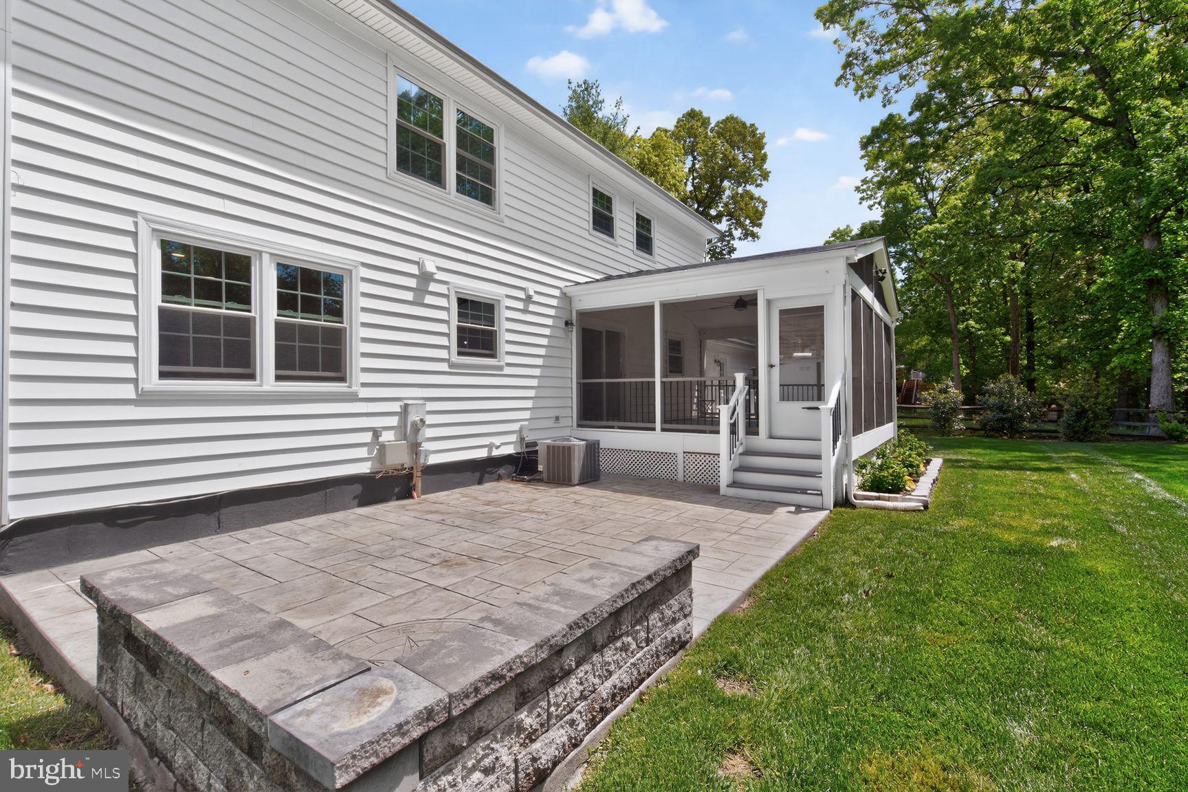 2497 Freetown Drive Reston, VA 20191 - Photo 4 of 35
