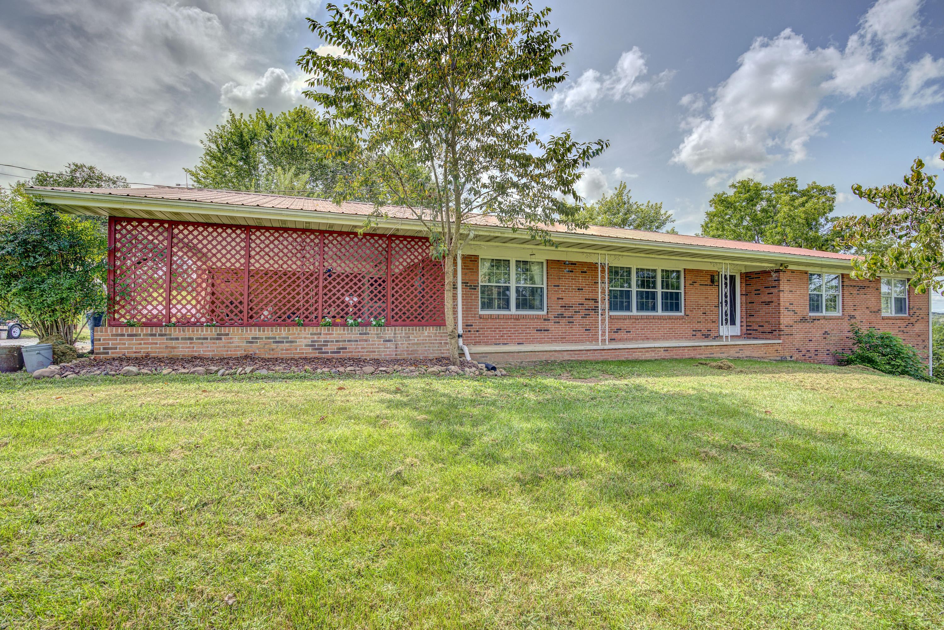 7675 Warrensburg Road Mosheim, TN 37818 - Photo 2 of 64 WarrenLAND--2