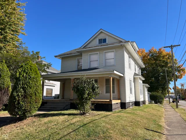 $198,900 | 110 Woodlawn Place, Crawfordsville, IN 47933