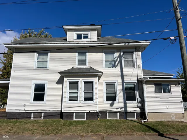 $198,900 | 110 Woodlawn Place, Crawfordsville, IN 47933