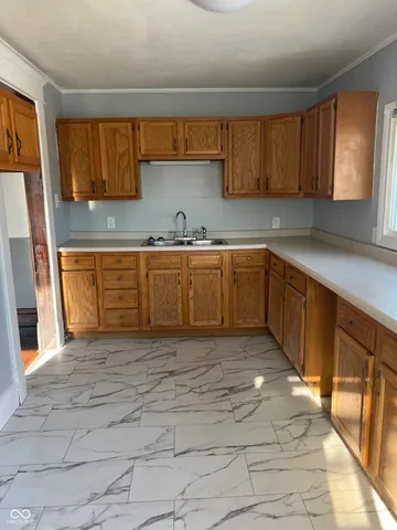 $198,900 | 110 Woodlawn Place, Crawfordsville, IN 47933