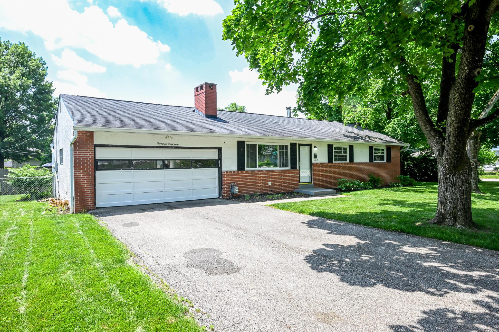 2261 Zollinger Road Columbus, OH 43221 - Photo 2 of 29 2261 Zollinger