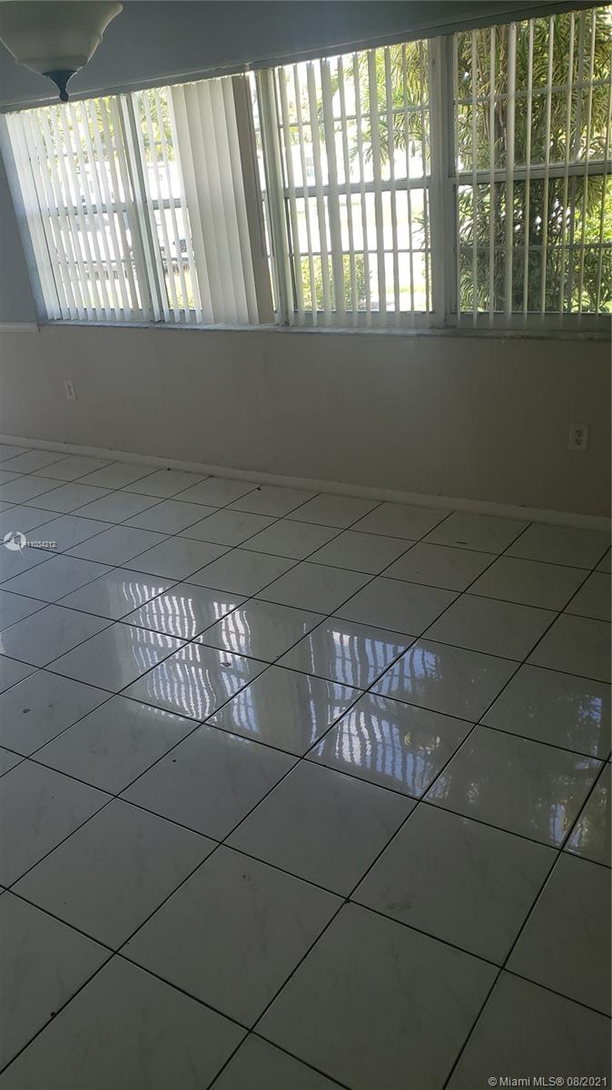 19320 Franjo Road Cutler Bay, FL 33157 - Photo 7 of 23