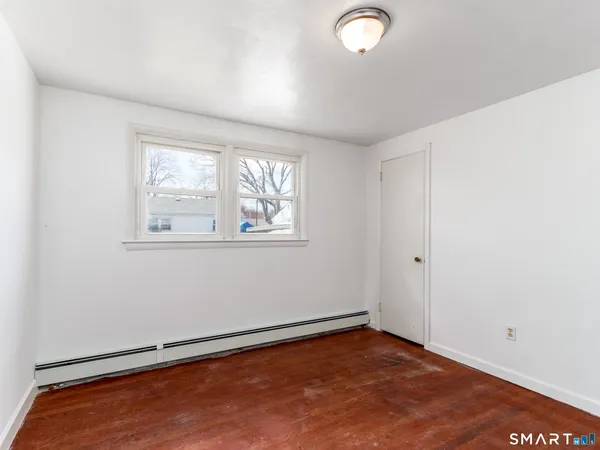 $2,700 | 97 Brussels Avenue, Wethersfield, CT 06109