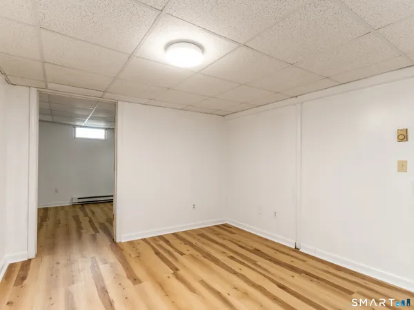 $2,700 | 97 Brussels Avenue, Wethersfield, CT 06109