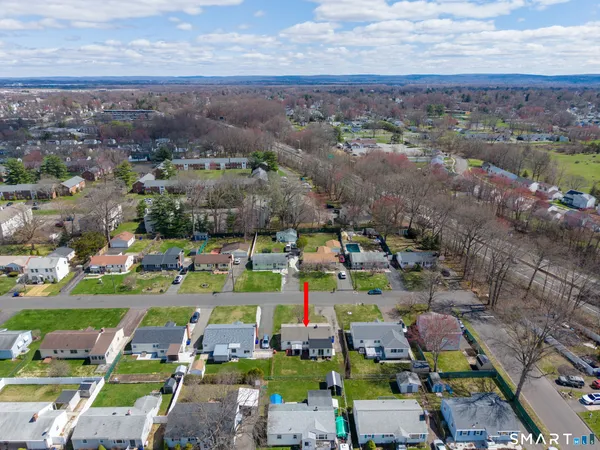 $2,700 | 97 Brussels Avenue, Wethersfield, CT 06109