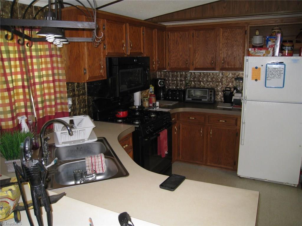 1335 Puckett Road Westfield, NC 27053 - Photo 16 of 27 Gallery Image 16