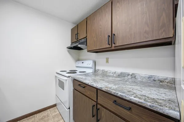 $280,000 | 3223-3225 2nd Street North, Fargo, ND 58102