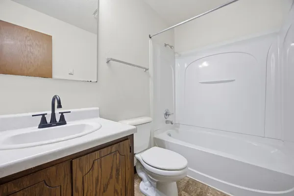 $280,000 | 3223-3225 2nd Street North, Fargo, ND 58102