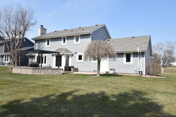 $588,500 | 4203 West Tumble Creek Court, Franklin, WI 53132
