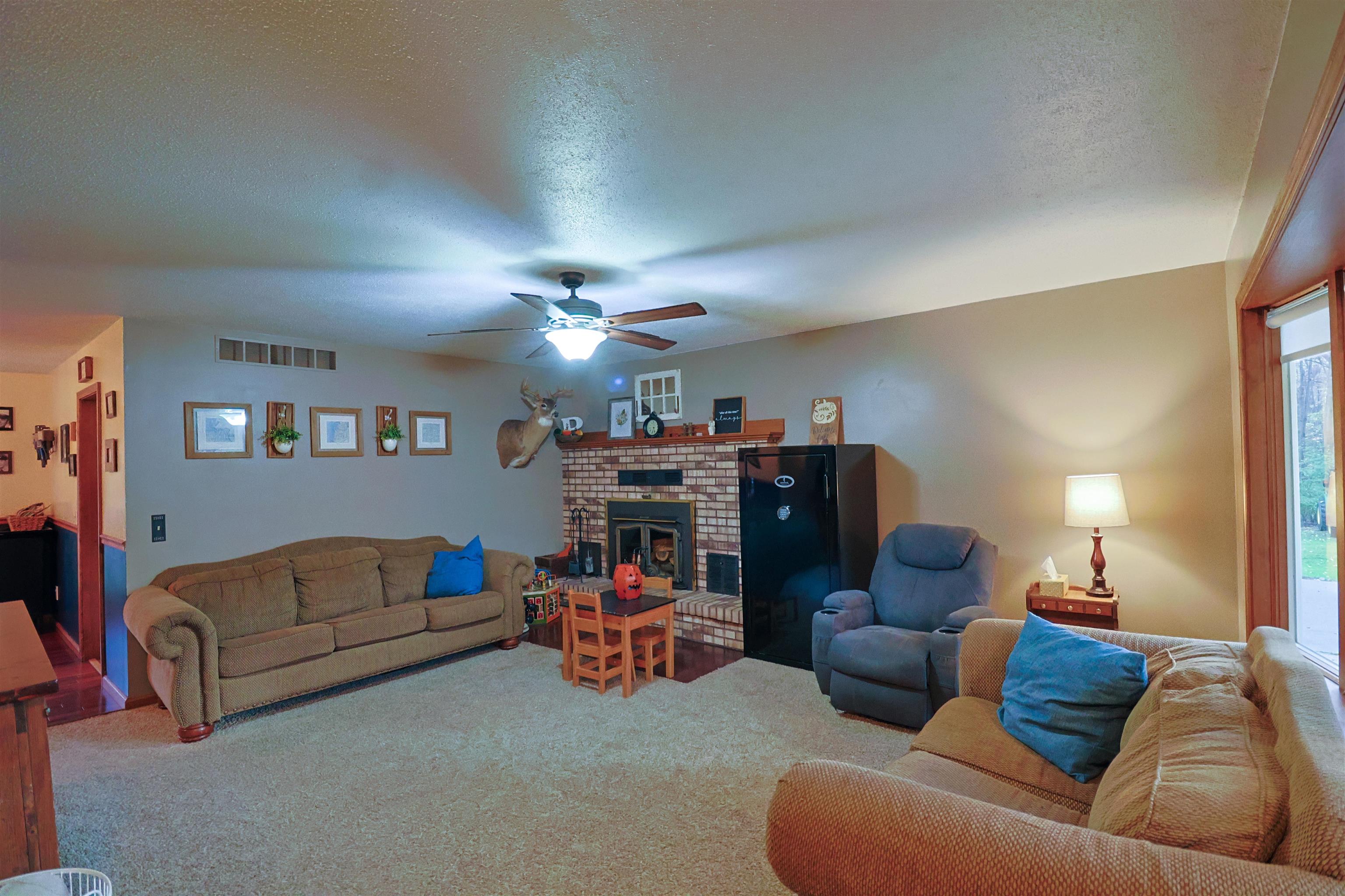 3805 South Chippewa Road Mount Pleasant, MI 48858 - Photo 6 of 30 1939858-c624a85d-10da-4253-a8bd-4909c84b2c5e.JPG