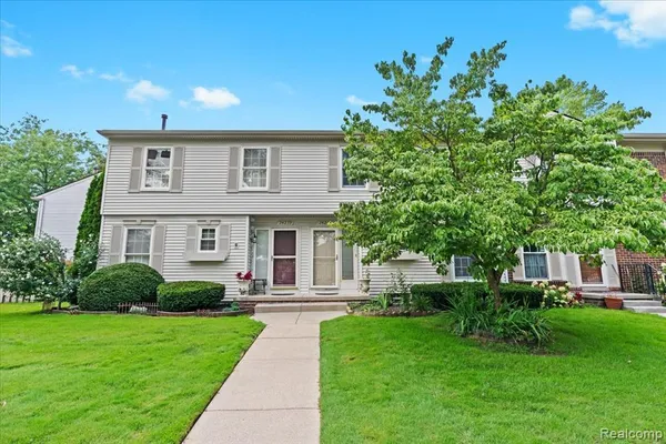 $1,950 | 24243 Bashian Drive, Novi, MI 48375