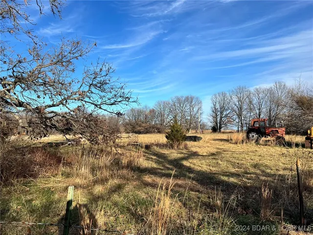 $799,900 | 151 State Ff Road, Edwards, MO 65326