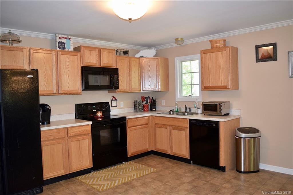 81 Emma Drive Waynesville, NC 28786 - Photo 10 of 18