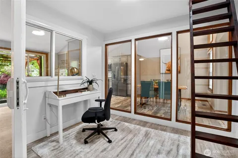 $880,000 | 21011 36th Place West, Lynnwood, WA 98036