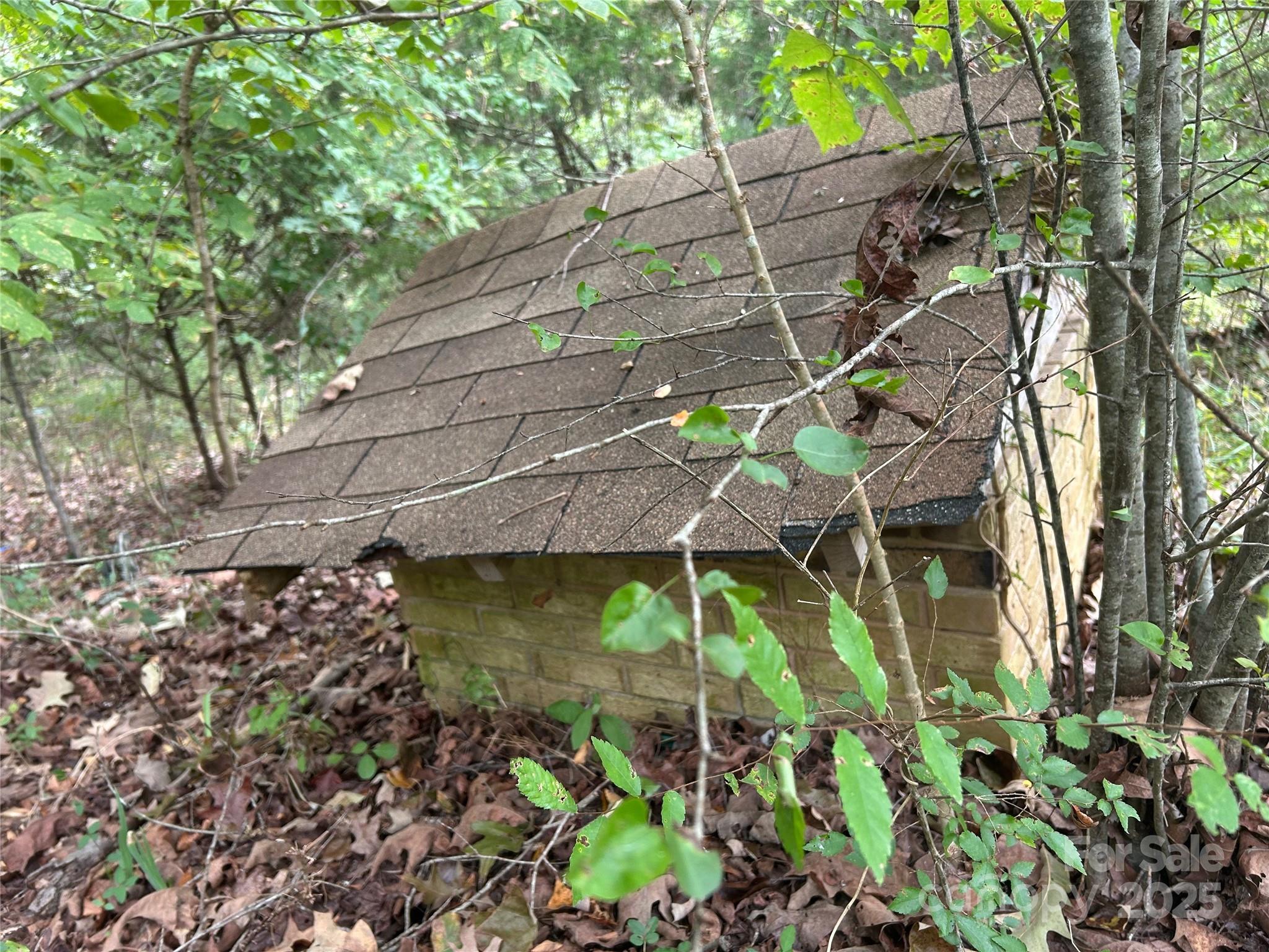 3485 Cedar Circle Road Lancaster, SC 29720 - Photo 21 of 35 a backyard of a house with a yard and potted plants