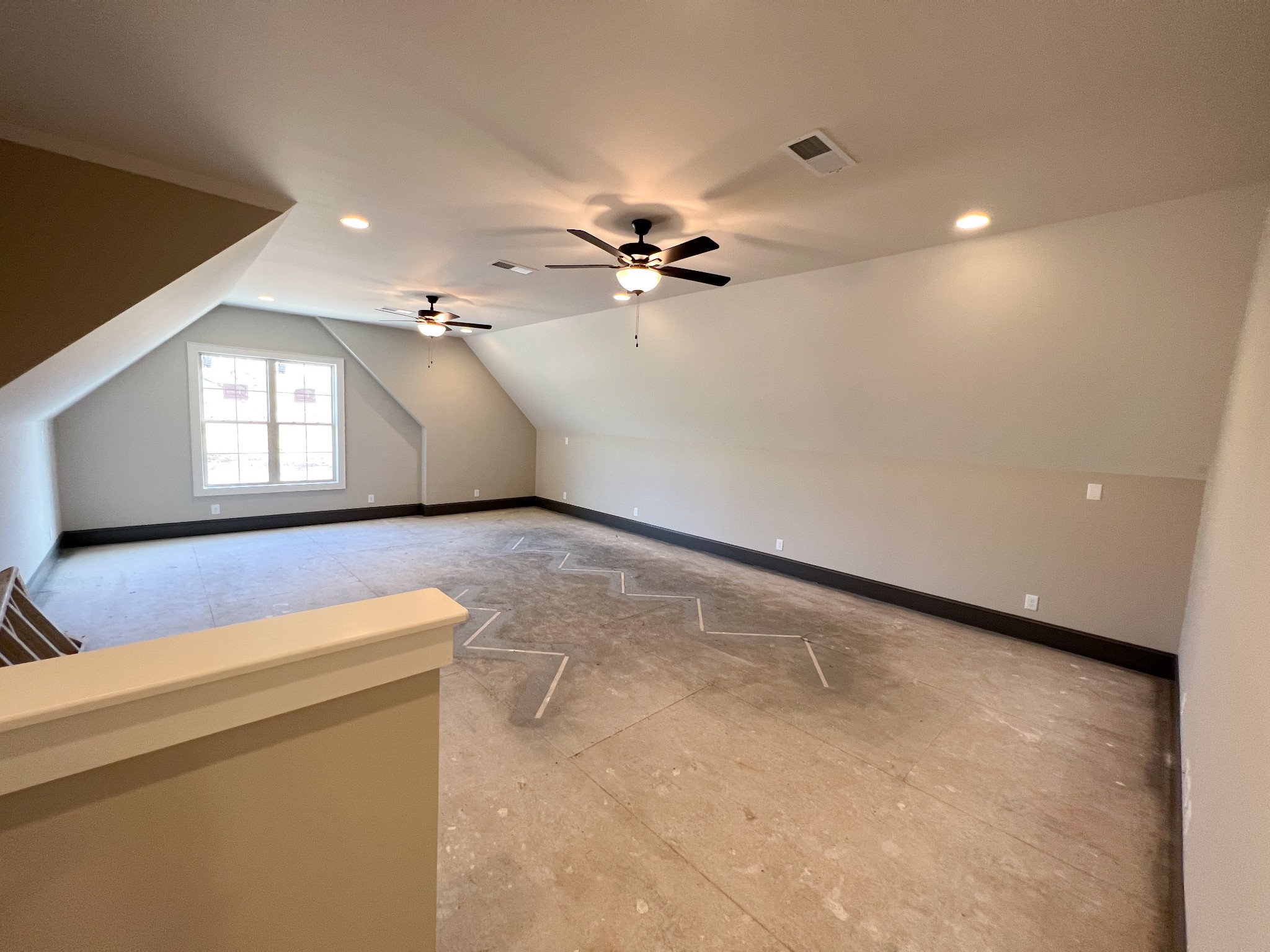 2000 Cairo Bend Road Lebanon, TN 37087 - Photo 33 of 35 a view of a livingroom with a ceiling fan and a kitchen