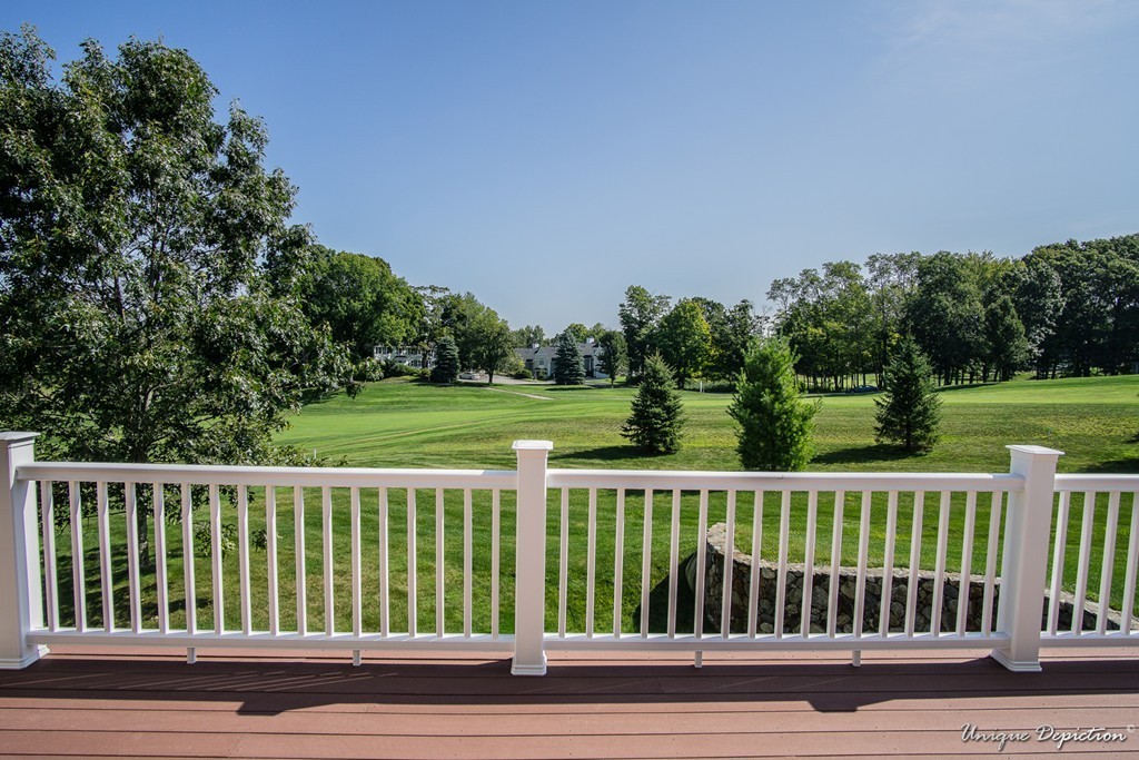 7 Muirfield Circle Andover, MA 01810 - Photo 34 of 40