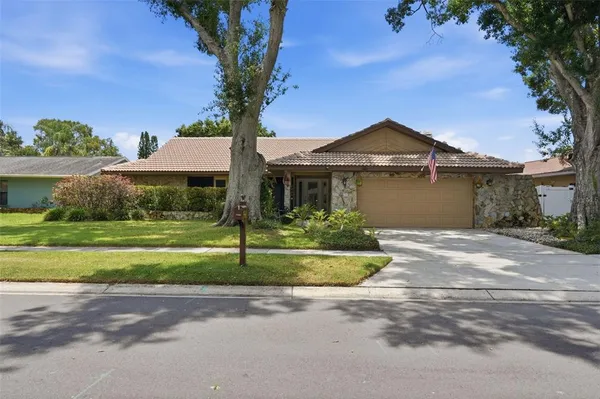 $675,000 | 12104 99th Avenue, Seminole, FL 33772
