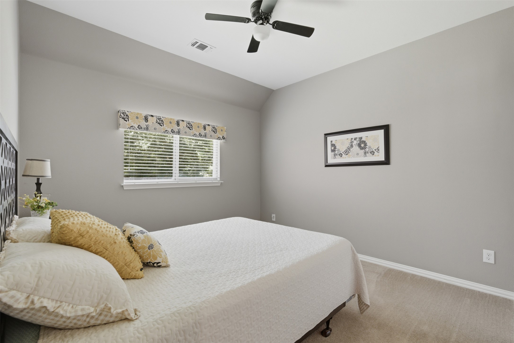 2568 Santa Barbara Loop Round Rock, TX 78665 - Photo 17 of 34 a bedroom with a bed and window