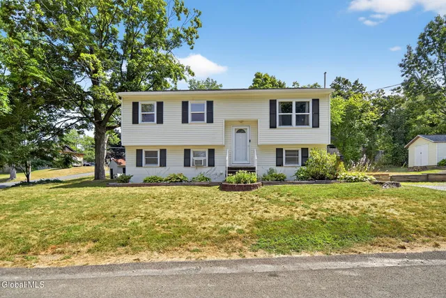 $355,000 | 24 Electric Avenue, East Greenbush, NY 12061