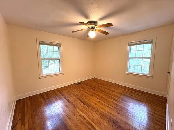 $1,500 | 1391 Enota Avenue Northeast, Gainesville, GA 30501