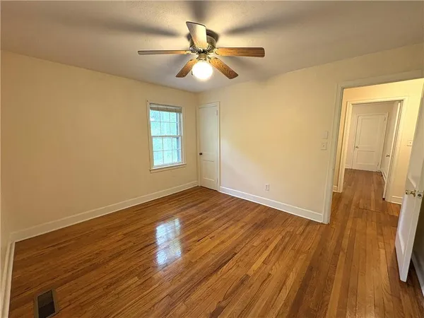 $1,500 | 1391 Enota Avenue Northeast, Gainesville, GA 30501