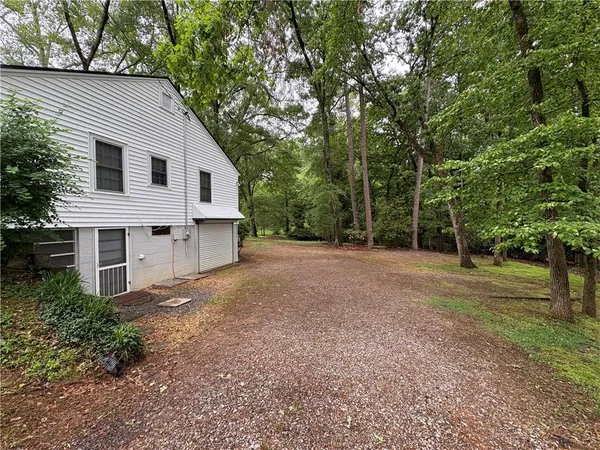 $1,500 | 1391 Enota Avenue Northeast, Gainesville, GA 30501