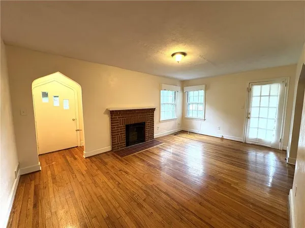 $1,500 | 1391 Enota Avenue Northeast, Gainesville, GA 30501