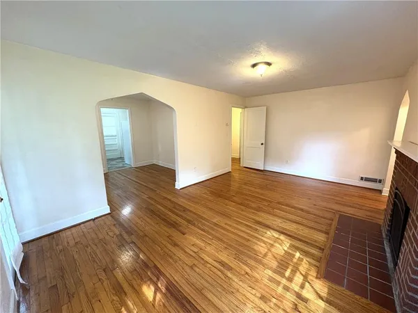 $1,500 | 1391 Enota Avenue Northeast, Gainesville, GA 30501