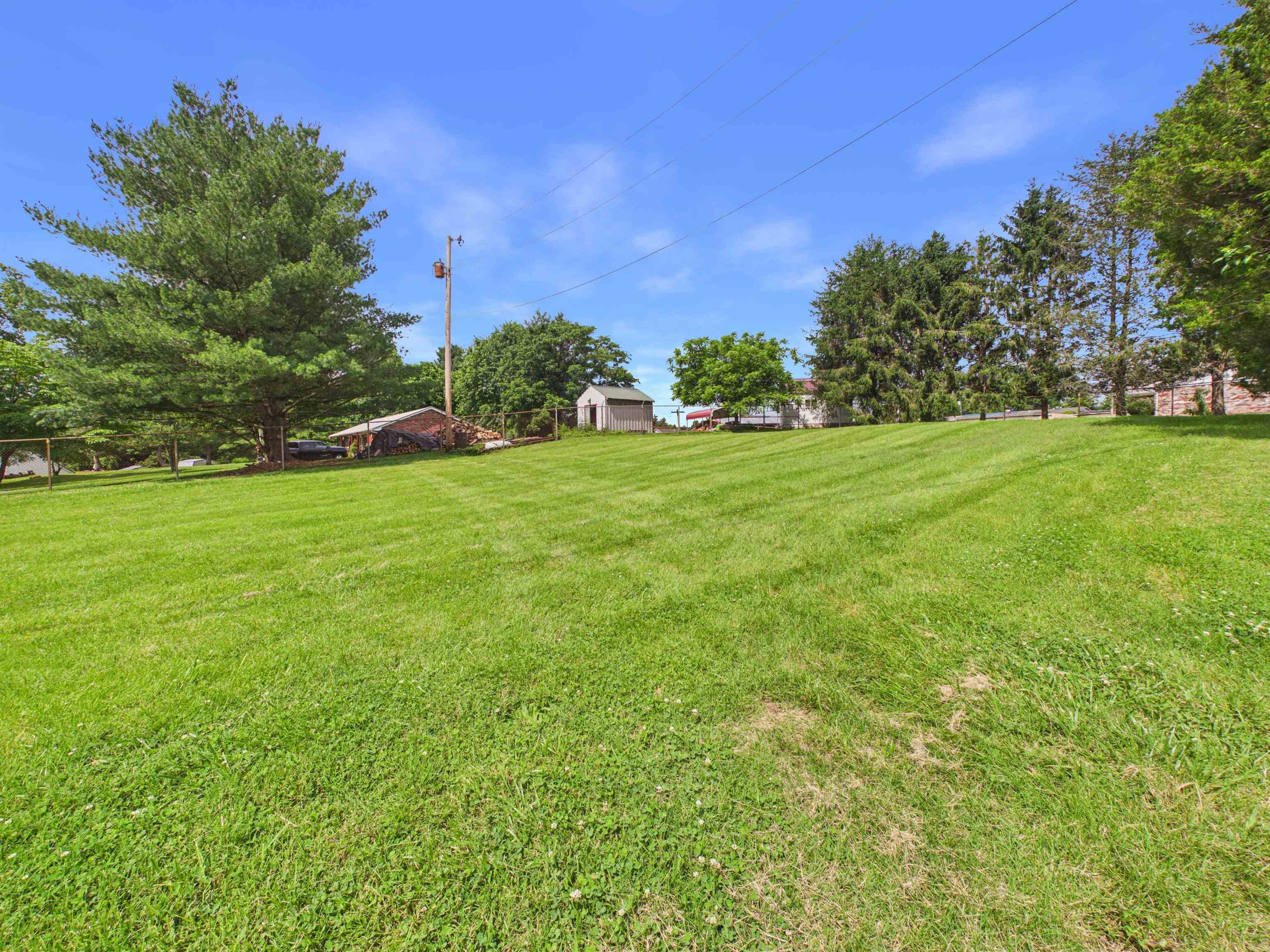 5983 Rocky Step Road Winfield, WV 25213 - Photo 5 of 10 Gallery Image 5