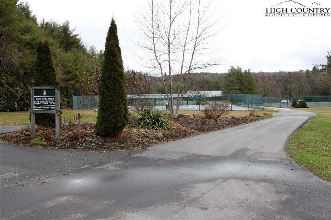 74 Overlook Road Newland, NC 28657 - Photo 20 of 23 Gallery Image 20