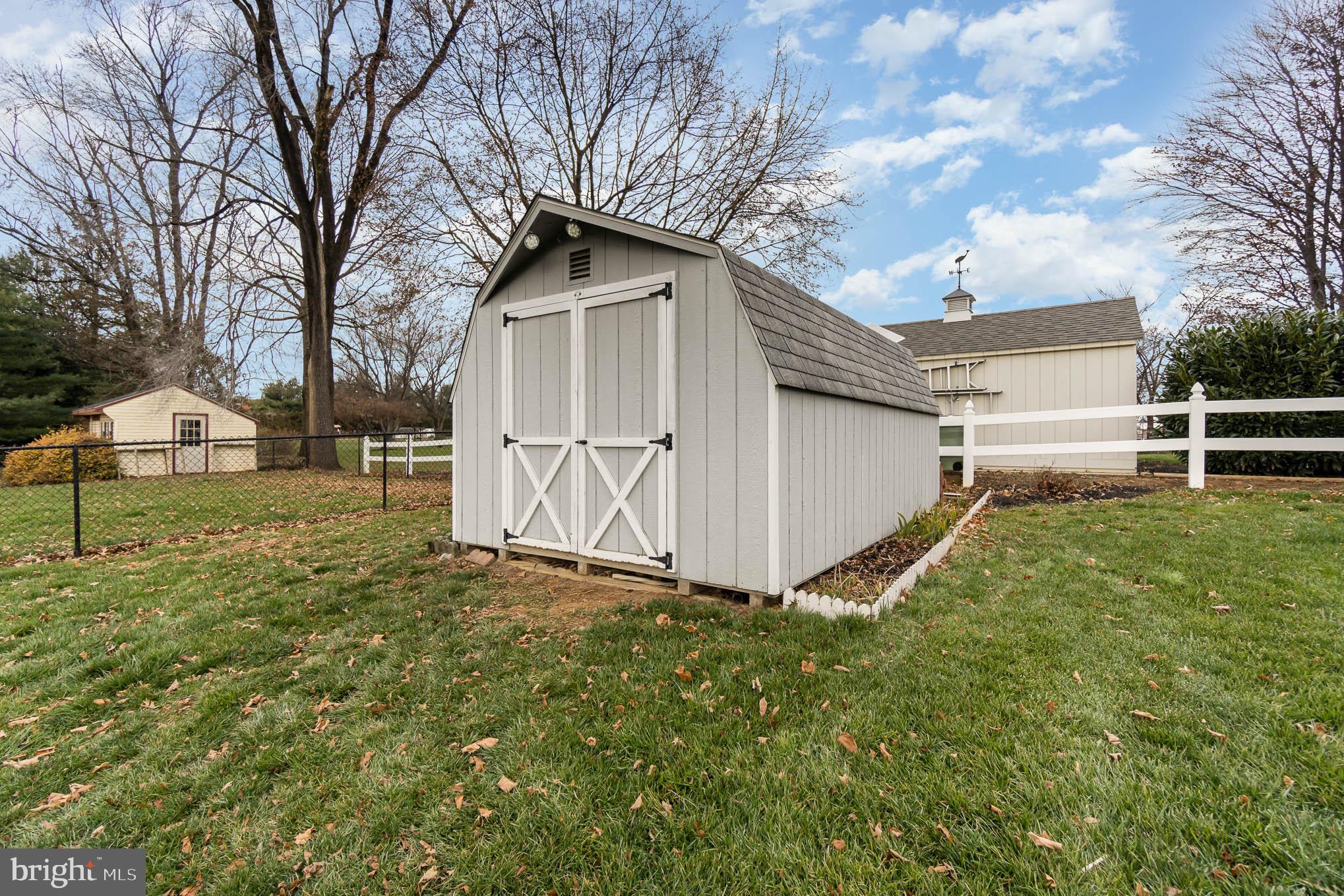 261 East Oregon Road Lititz, PA 17543 - Photo 24 of 30