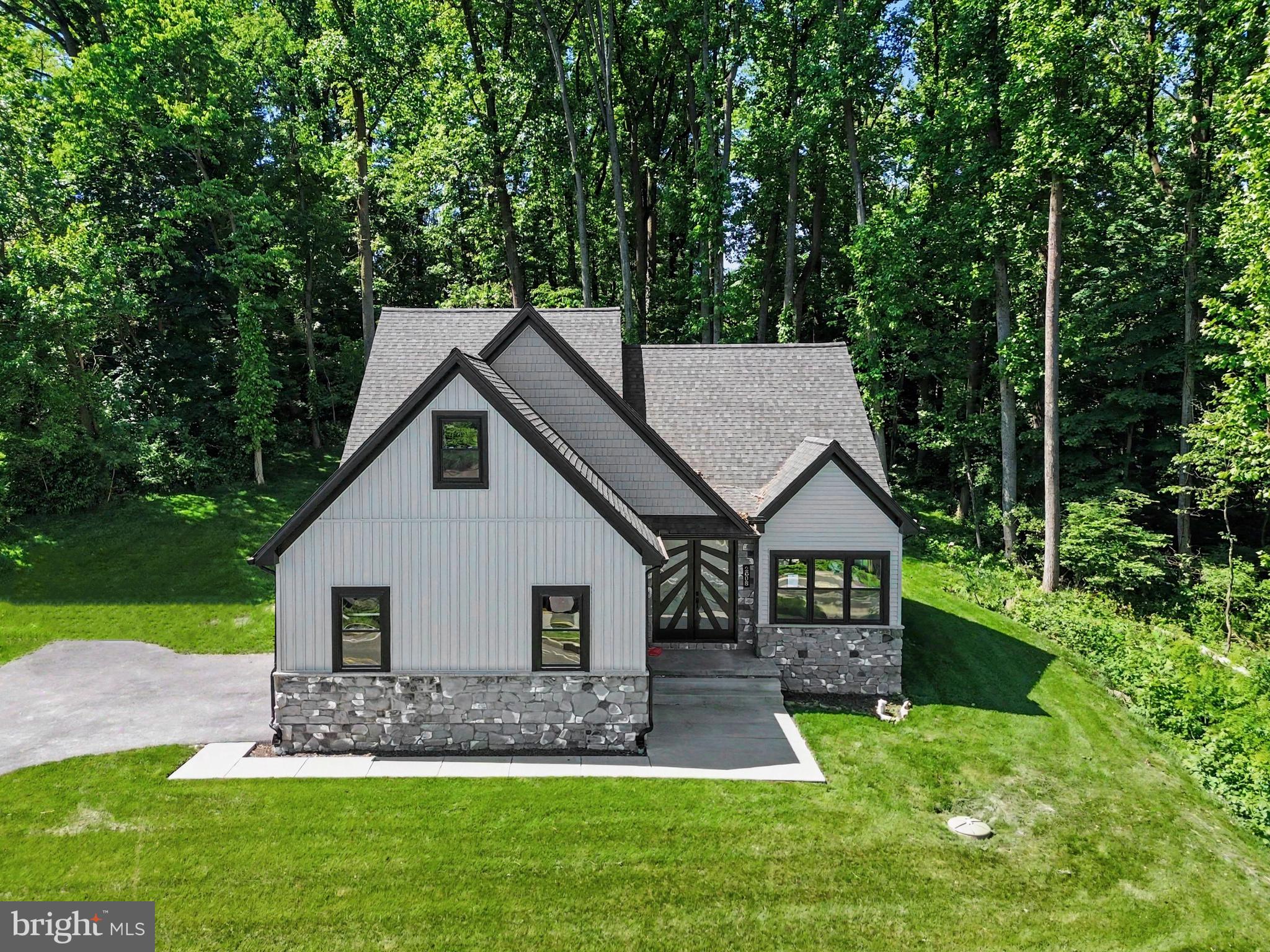 2808 Spring Valley Road Lancaster, PA 17601 - Photo 43 of 48