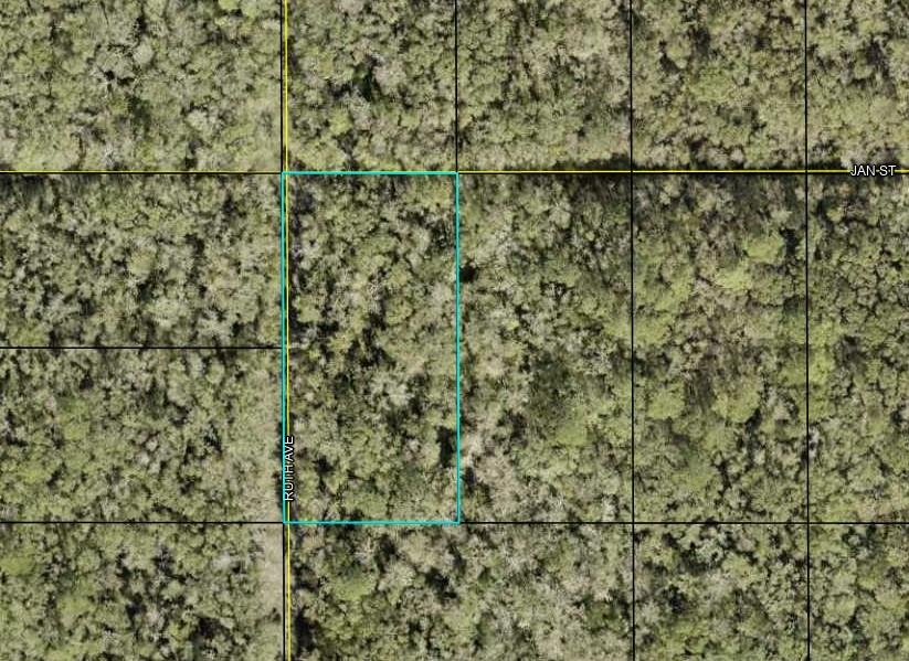 Map / location featuring property parcel outlined