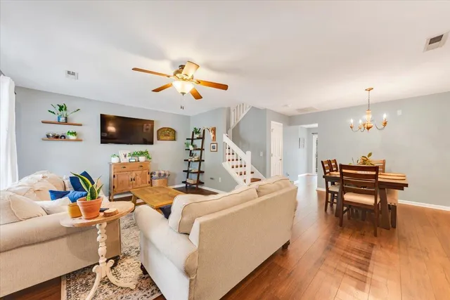 $2,250 | 454 Doane Way, Wando, SC 29492