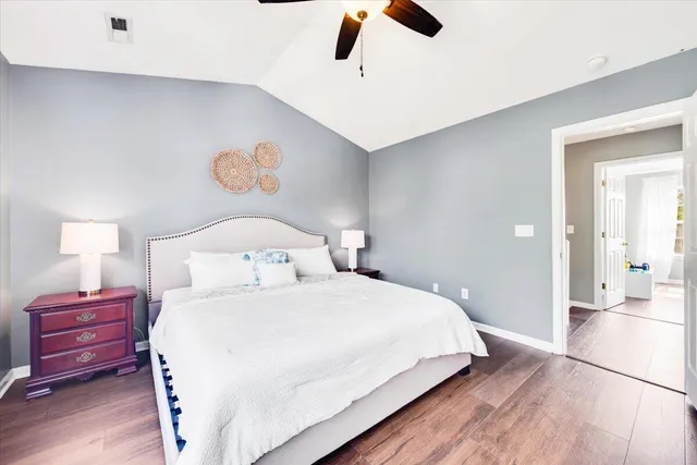 $2,250 | 454 Doane Way, Wando, SC 29492