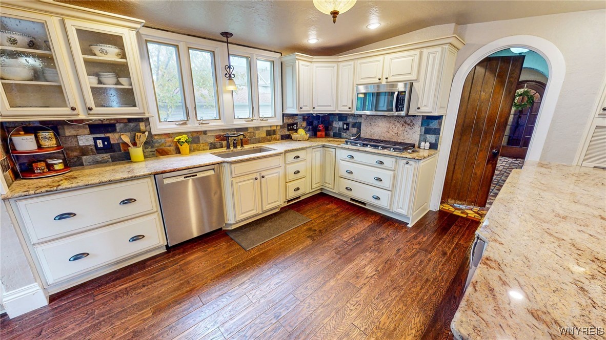 1136 Eggert Road Amherst, NY 14226 - Photo 23 of 50