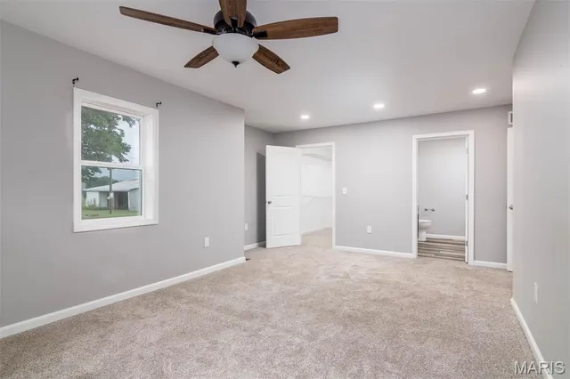 $350,000 | 18347 Windy Hill Road, Staunton, IL 62088