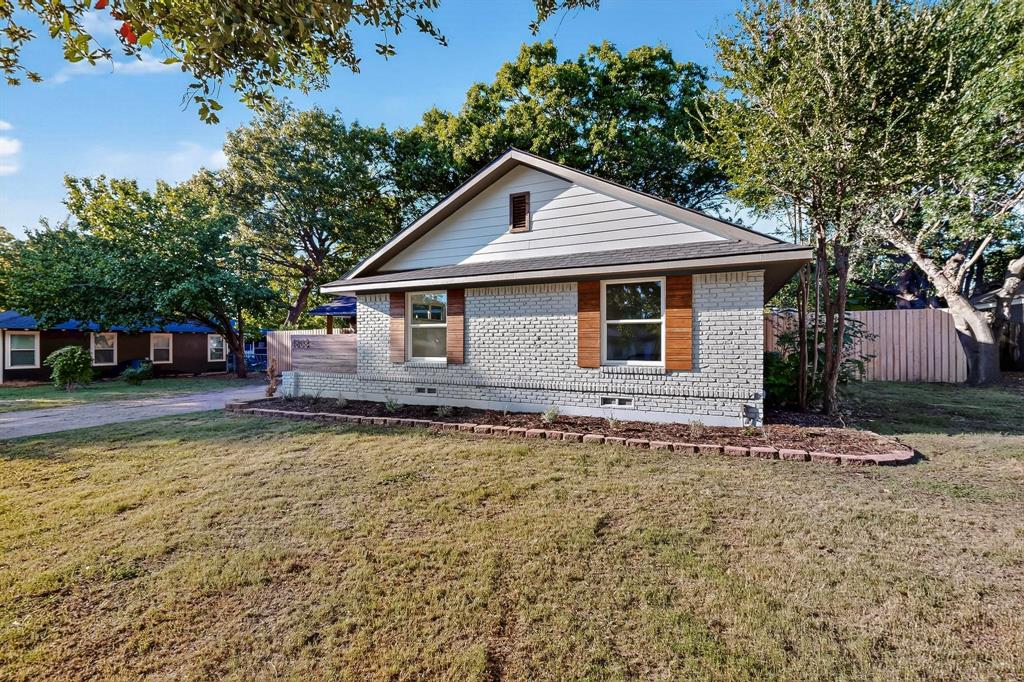 1808 Greenwood Road McKinney, TX 75069 - Photo 2 of 40 a house with trees in the background