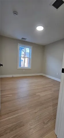 $2,100 | 137 Stanwood Street, Providence, RI 02907