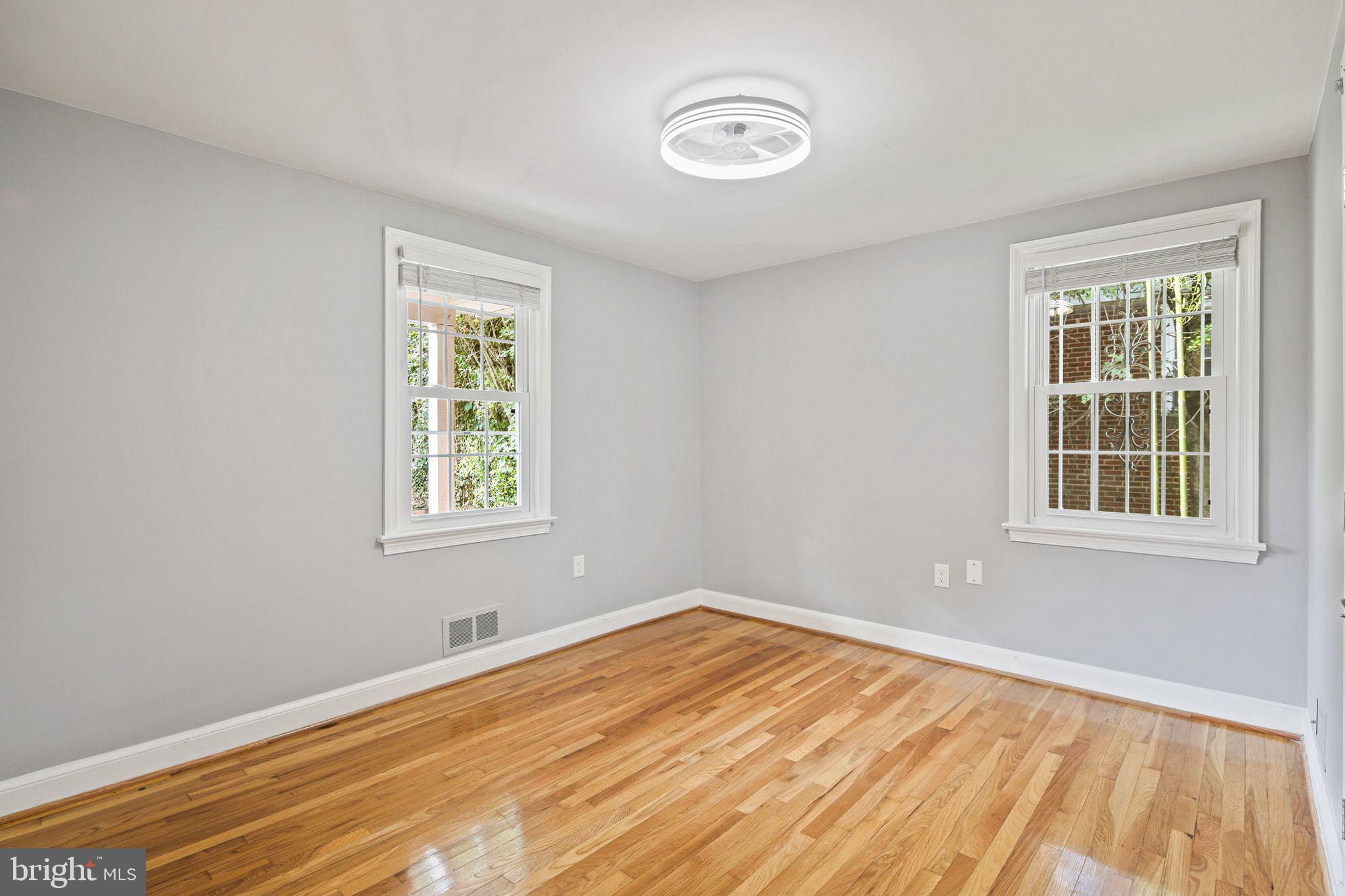 2300 Homestead Drive Silver Spring, MD 20902 - Photo 16 of 37 Bedroom #2- Refinished HWF Throughout Main Lv