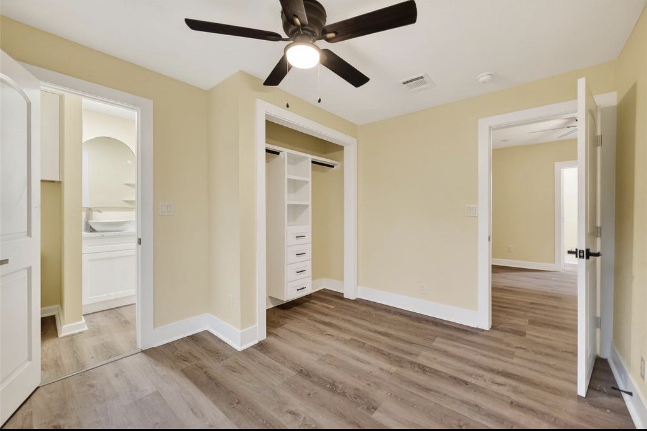2725 Avenue F Rosenberg, TX 77471 - Photo 15 of 17