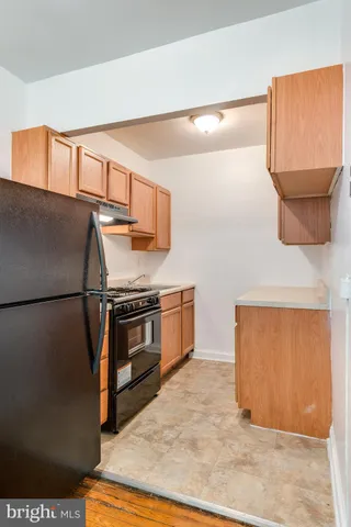 $999 | 219 Oakwood Street Southeast, Unit 303, Washington, DC 20032