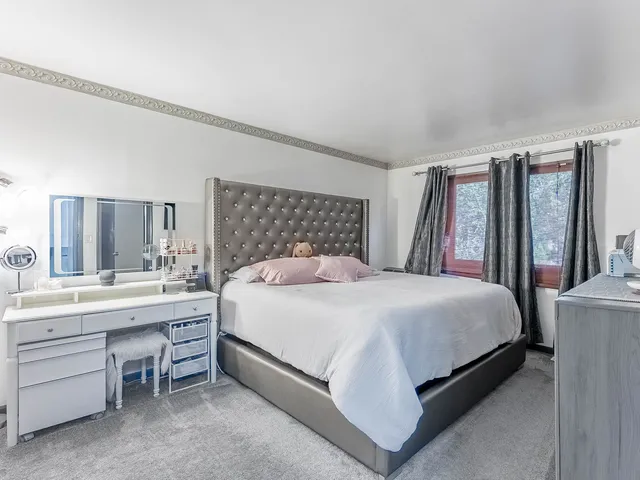 $400,000 | 921 North Grace Street, Lombard, IL 60148