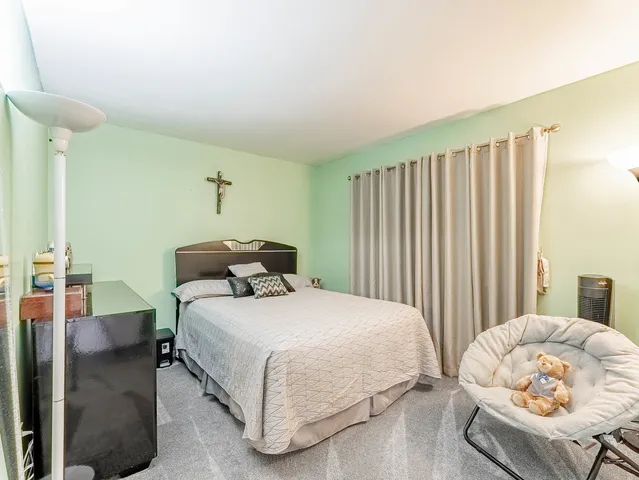 $400,000 | 921 North Grace Street, Lombard, IL 60148